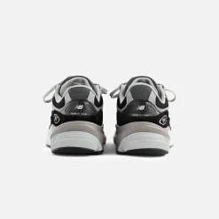 Flash Sale New Balance Wmns 990 V6 Black