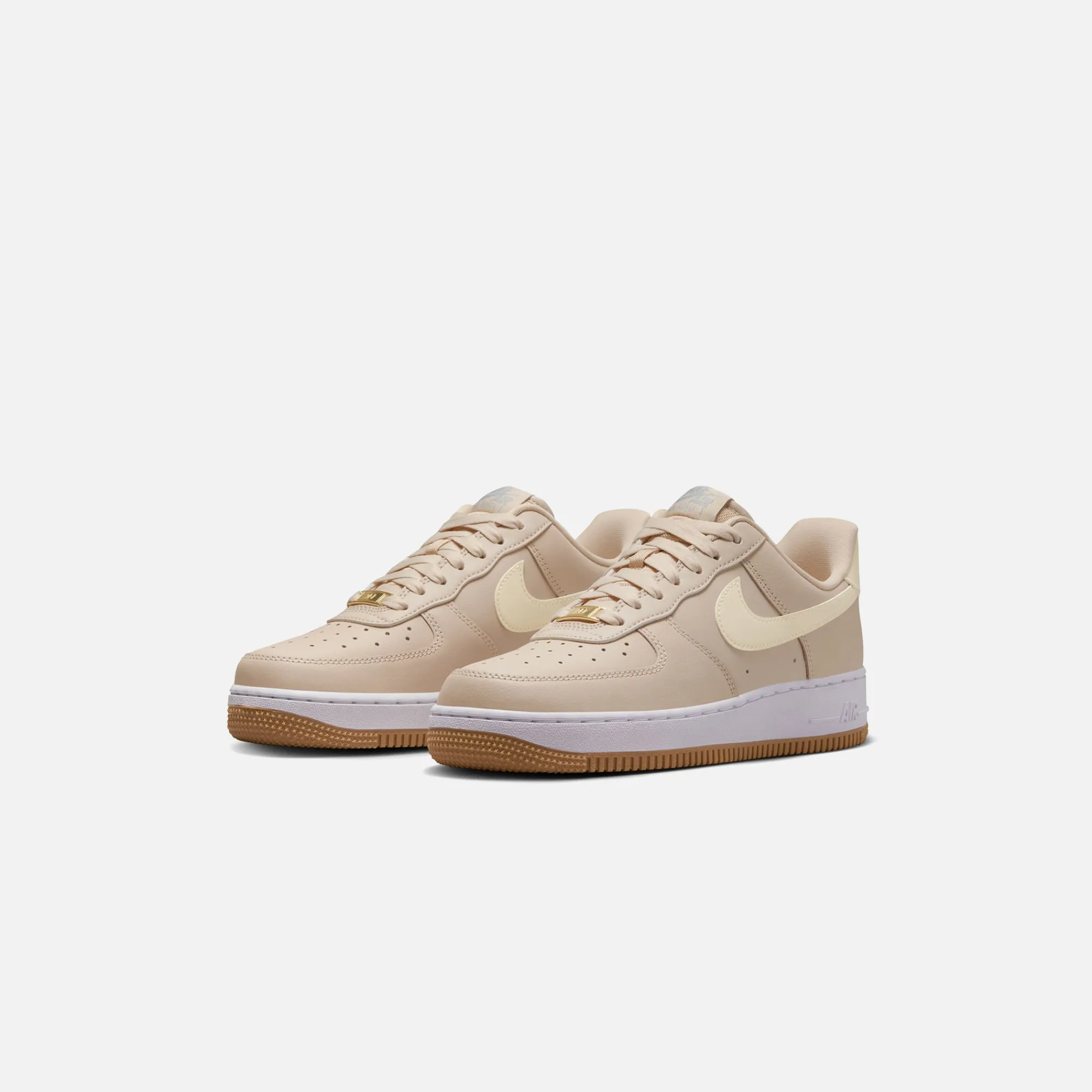 Hot Nike Wmns Air Force 1 `07 Sanddrift / Coconut Milk / White Wolf