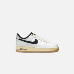 Discount Nike Wmns Air Force 1 ' 07 Lx Summit White / Black / Muslin