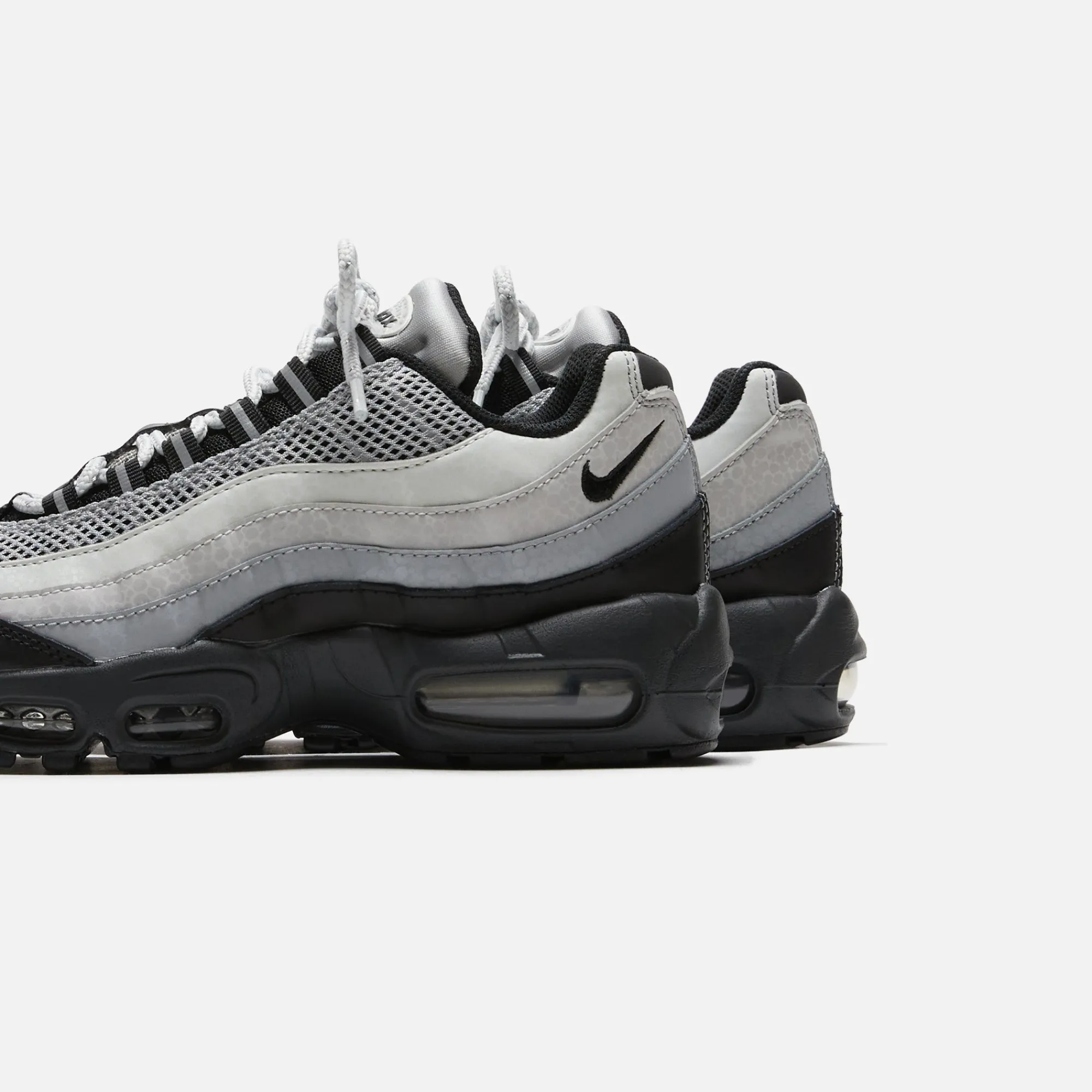 Best Nike Wmns Air Max 95 Light Smoke Grey / Black-Photon Dust / Sail / Anthracite