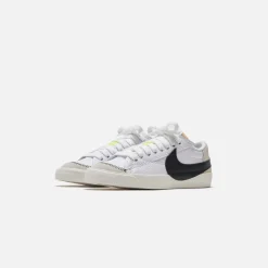 Discount Nike Wmns Blazer Low `77 Jumbo White / Black / Sail