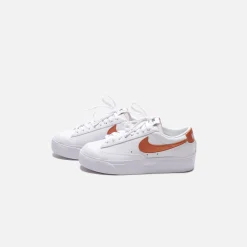 Fashion Nike Wmns Blazer Low Platform Summit White / Metallic Copper