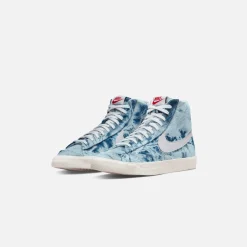 Hot Nike Wmns Blazer Mid `77 Multi Color / White