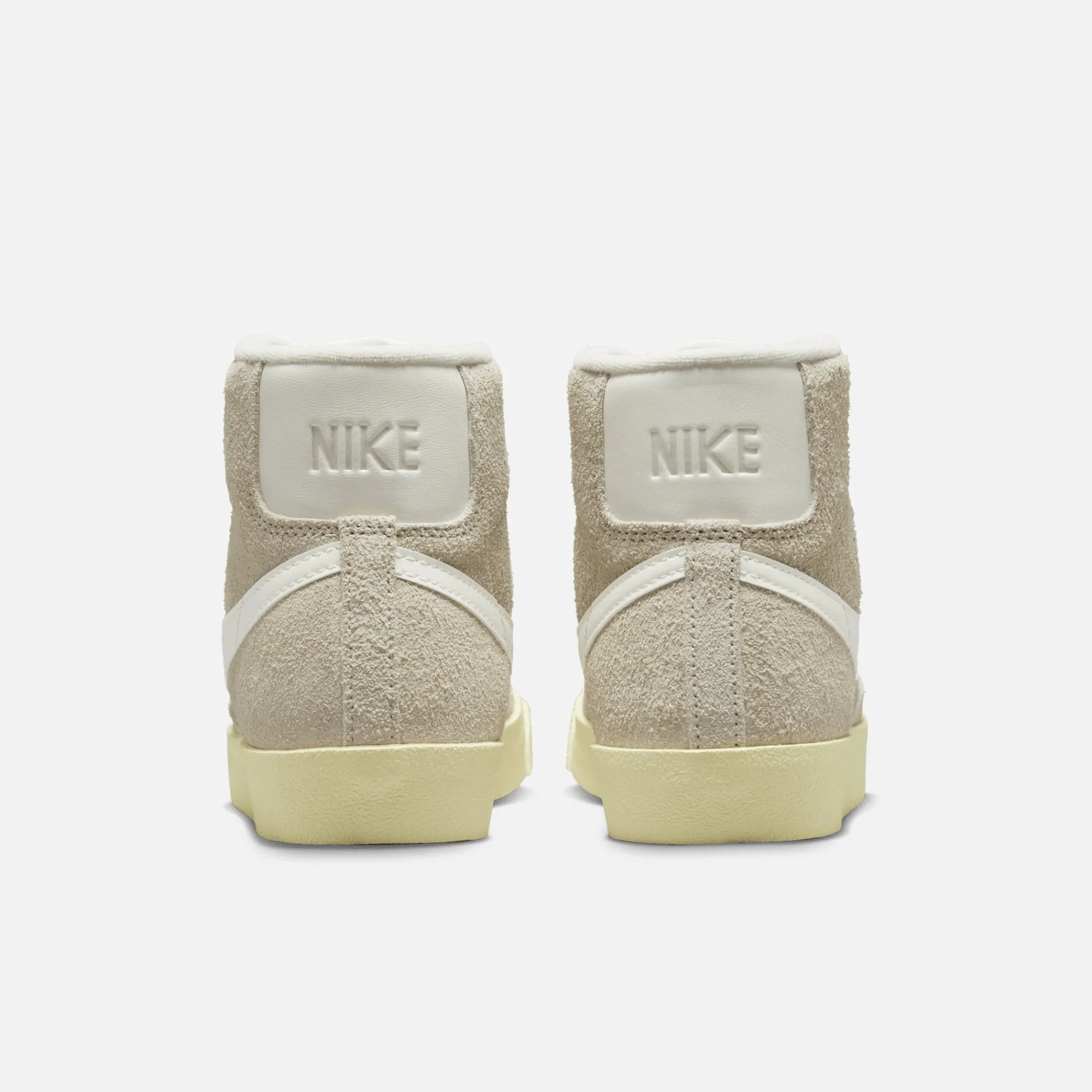 Online Nike Wmns Blazer Mid `77 Vintage Light Bone / Sail / Alabaster / Black