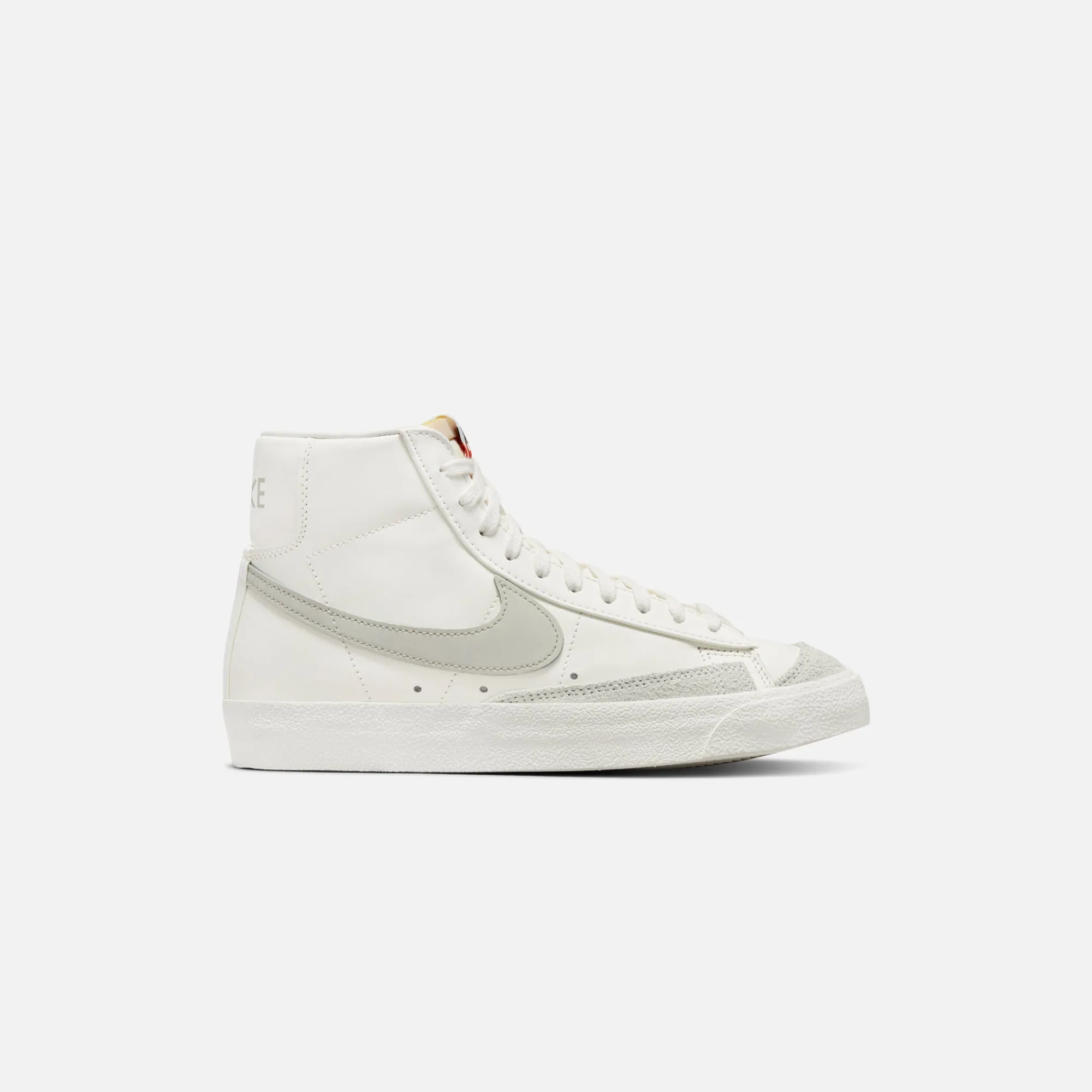 Online Nike Wmns Blazer Mid `77 Vintage Sail / Light Bone / Black