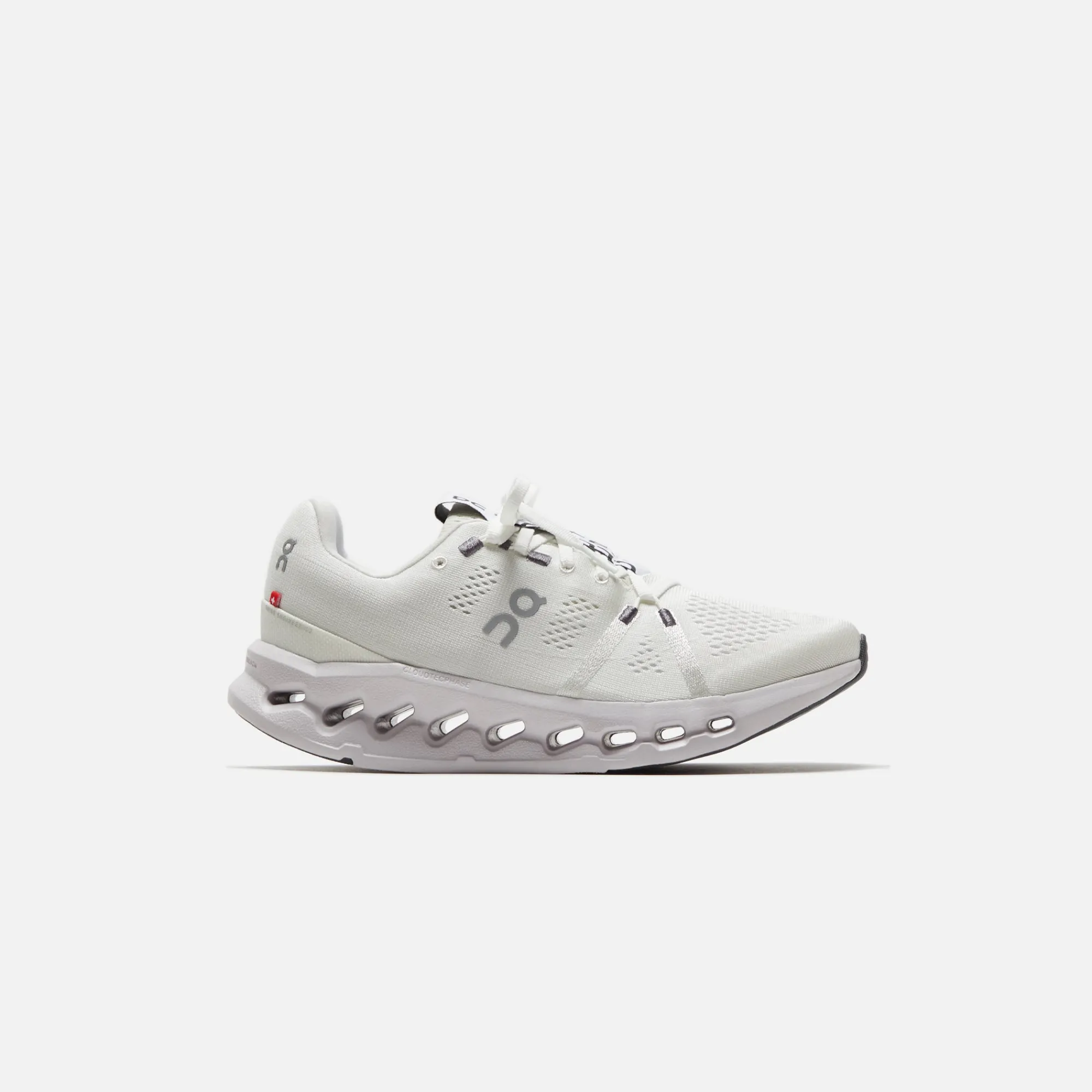 Fashion On Running Wmns Cloudsurfer White / Frost