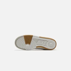 Discount Nike Wmns Gamma Force White / Phantom / Light Bone / Sanddrift