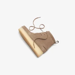 Discount Clarks Wmns Wallabee Craft Light Tan Nubuck