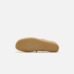 Shop Clarks Wmns Wallabee Raffia Natural