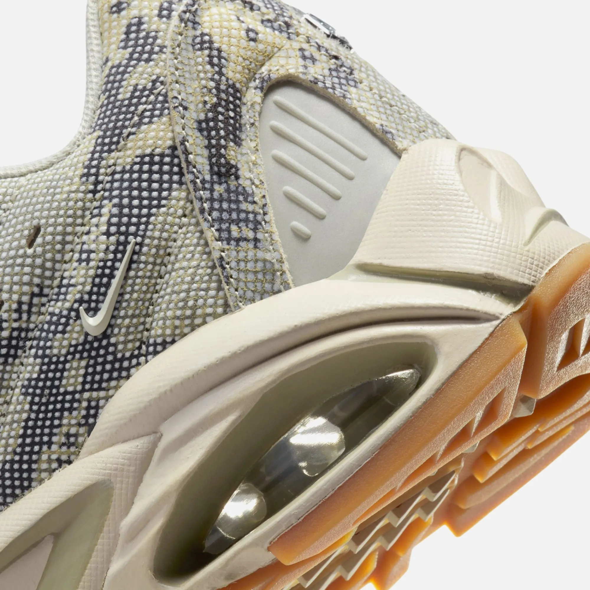 Outlet Nike X Drake Nocta Hot Step Air Terra Light Bone / Light Bone / Cobblestone / Gum Light Brown
