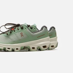 Outlet On Running X Loewe Wmns Cloudventure Pale Green